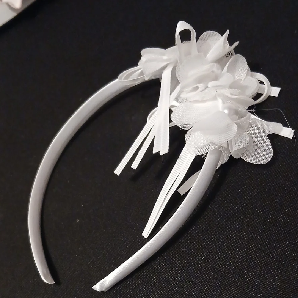 White Headband with Bow Accents. Brand New! - Picture 2 of 5